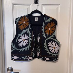 Wylder Trading Company Embroidered  Floral Vest
